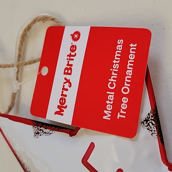 STAR/SANTA MAIL BOX AND STAR ORNAMENTS, PAINTED METAL 🎄 - Picture 4 of 5